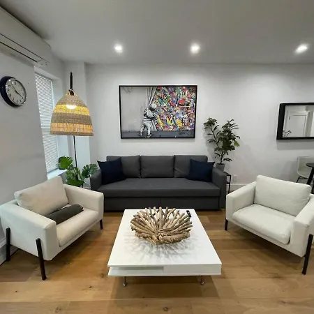 Appartamento Stunning Family Style Duplex